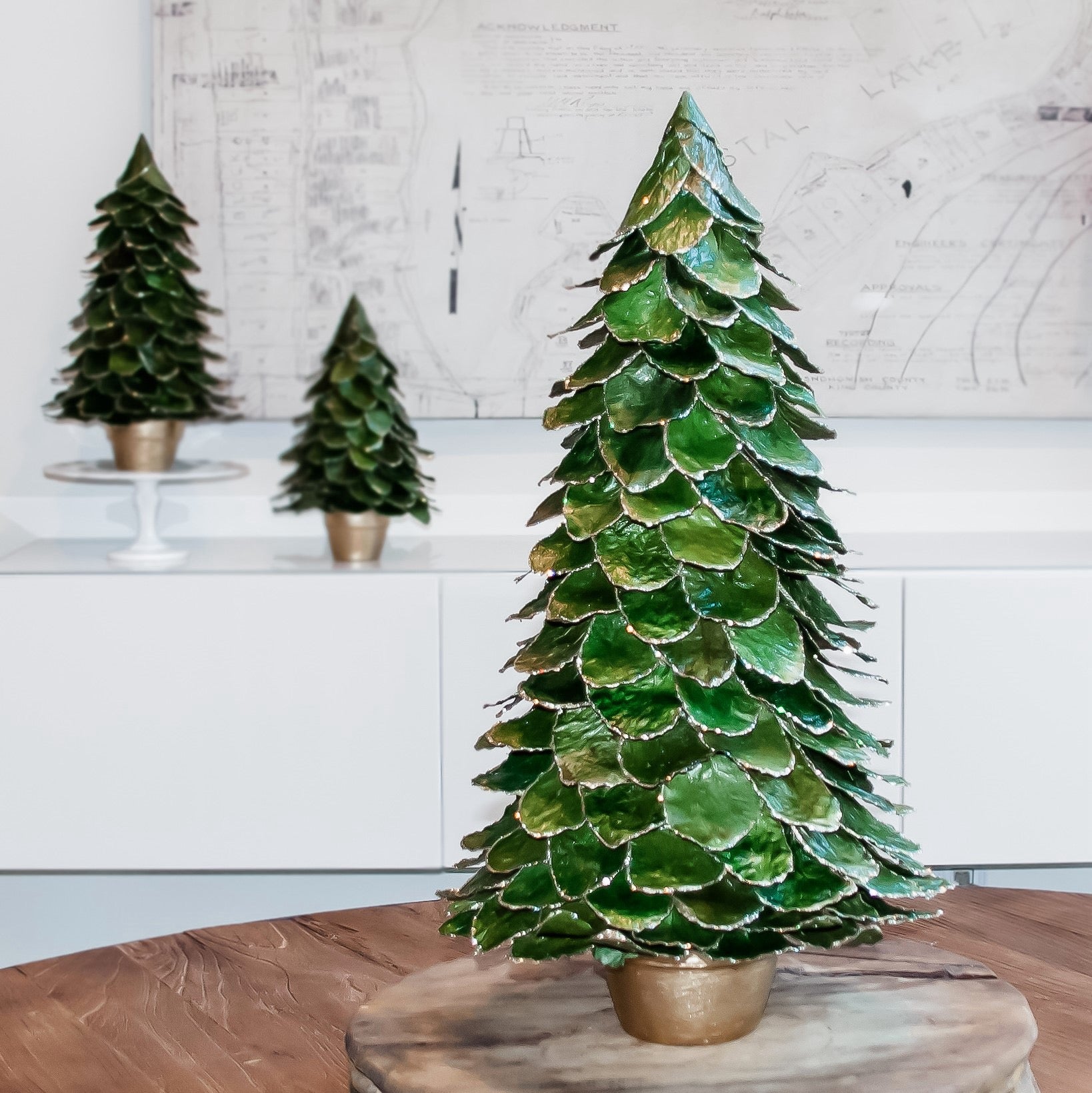 Potted Butterfly Leaf Cone Tree (Green/Gold)
