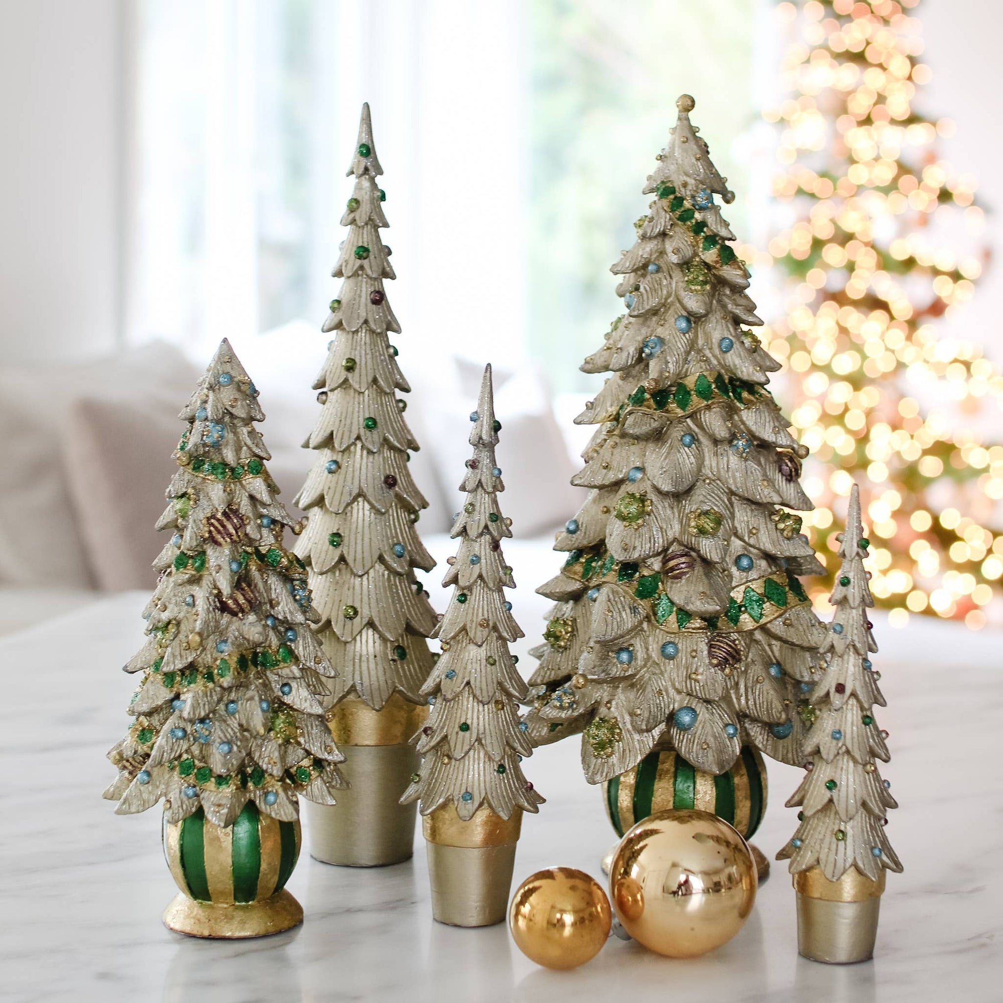 Merry Traditions Cone Tree (Mystik Champagne)