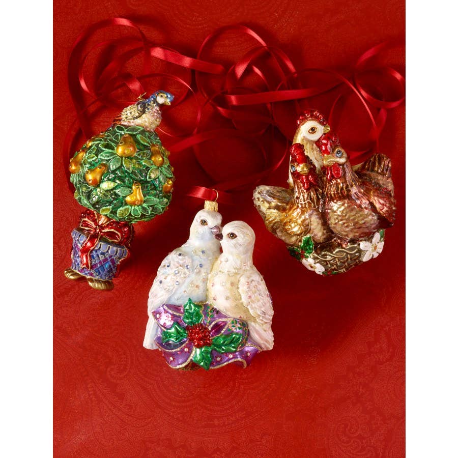 Jay Strongwater - Two Turtle Doves Glass Ornament