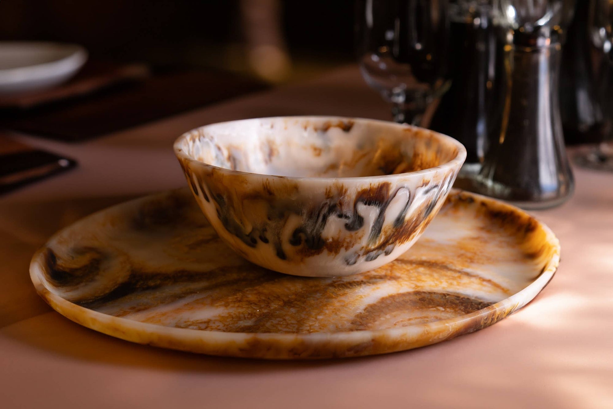 BIDKhome - Tortoiseshell Salad Bowl Dia 11.61"