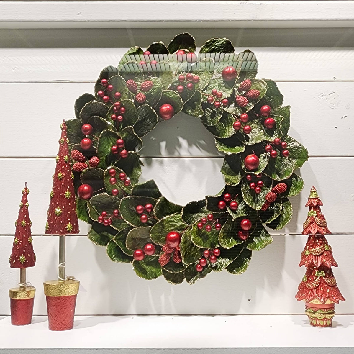 Dekorasyon Gifts  Decor - 18" Butterfly Leaf Wreath w/Mixed Berries (Red/Green)