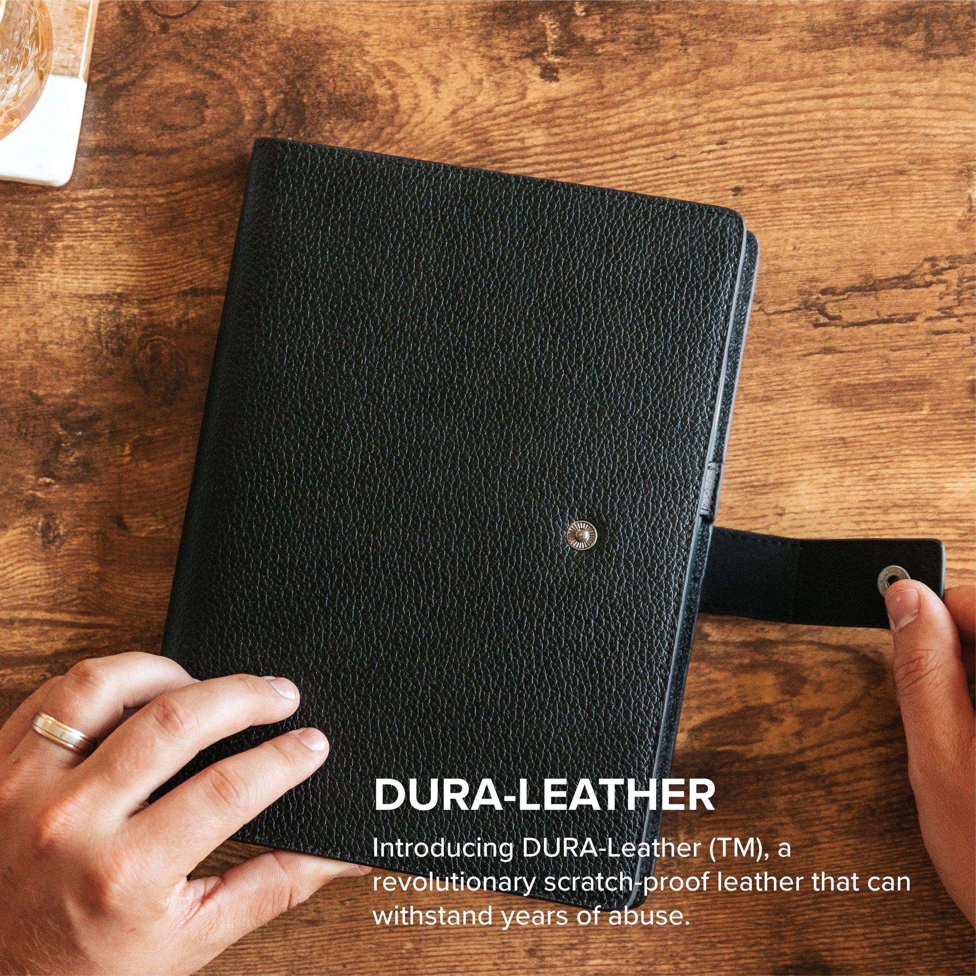 Case Elegance - Bucksaw Refillable Black Leather Journal