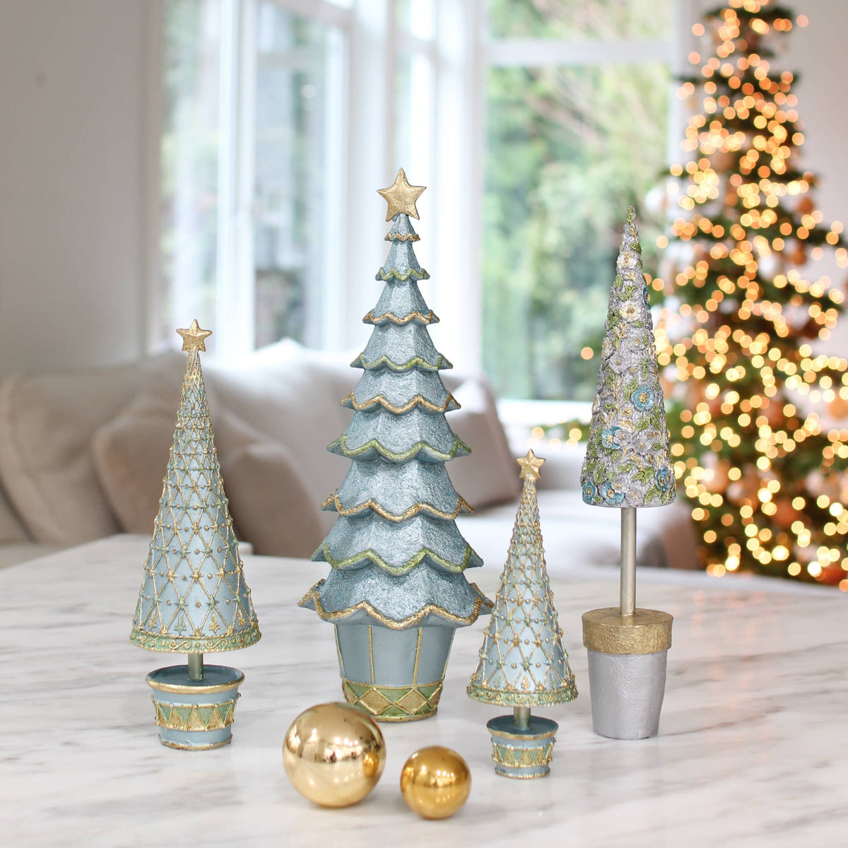 Dekorasyon Gifts  Decor - Fleur De Lis Tree w/Drum Base (Blue Haze)
