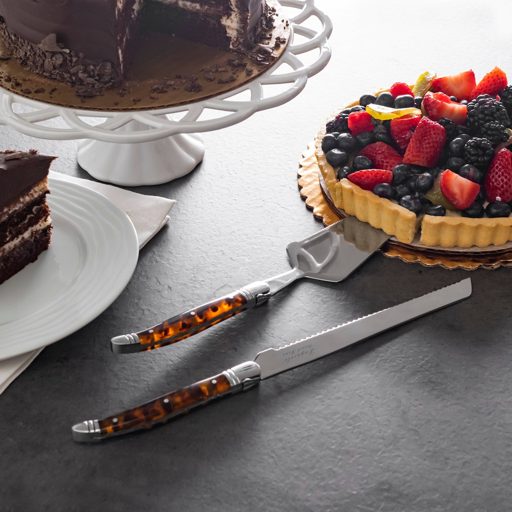French Home - Connoisseur Laguiole Tortoise Shell Cake & Pie Server Set