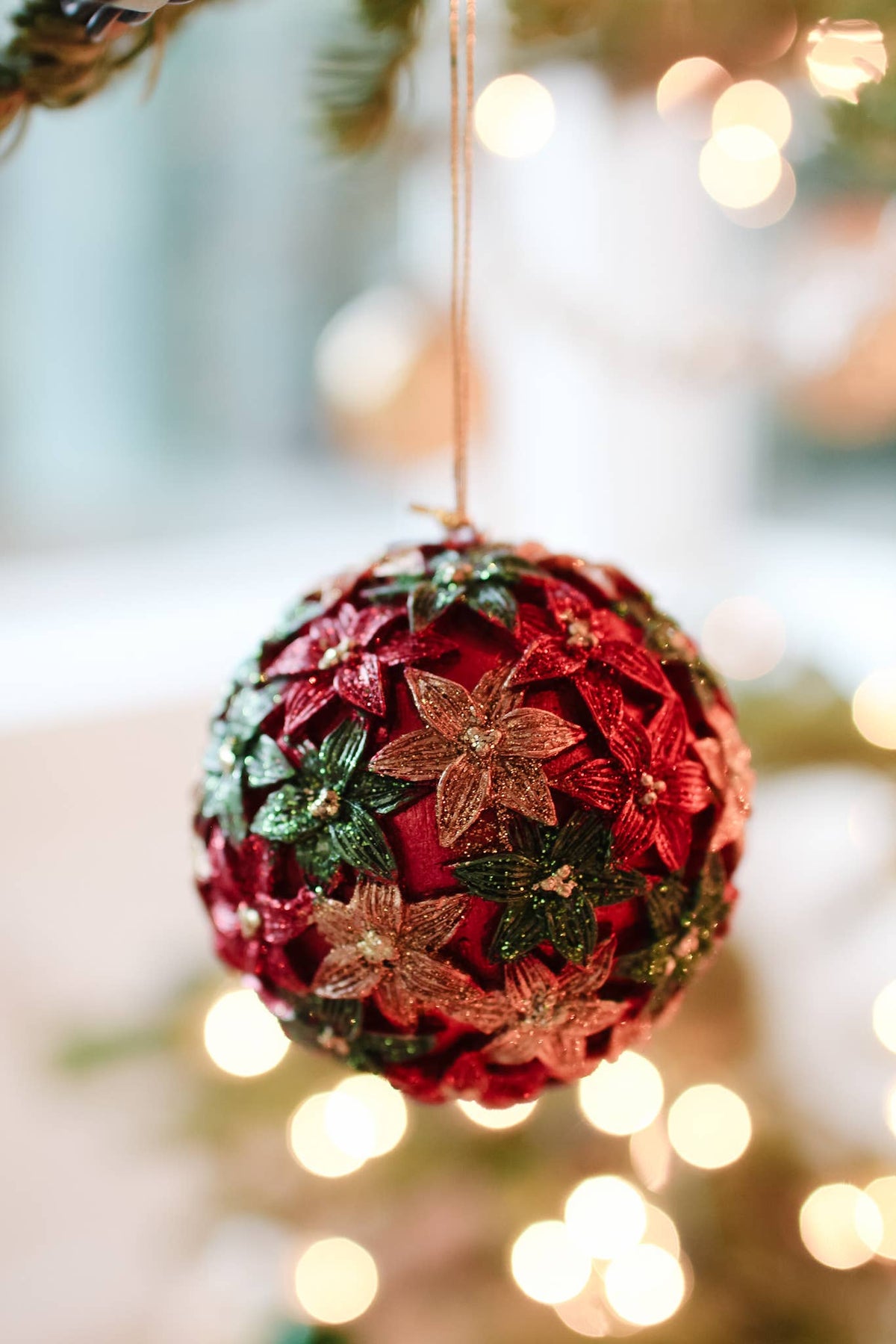 Dekorasyon Gifts  Decor - 3" Stargazer Ball Orn (Trad. Red)