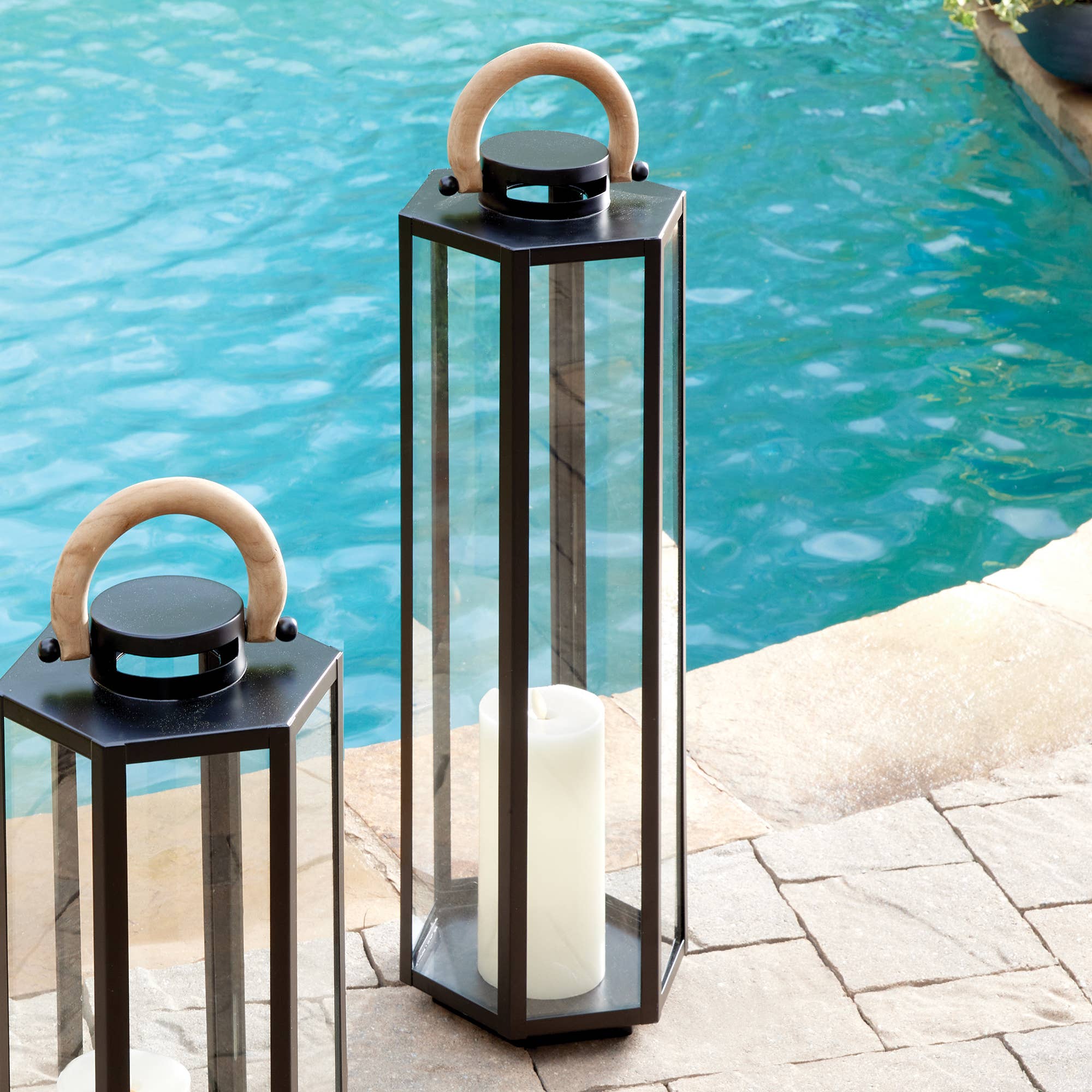 Napa Home & Garden - Dockside Outdoor Lantern Small, Black