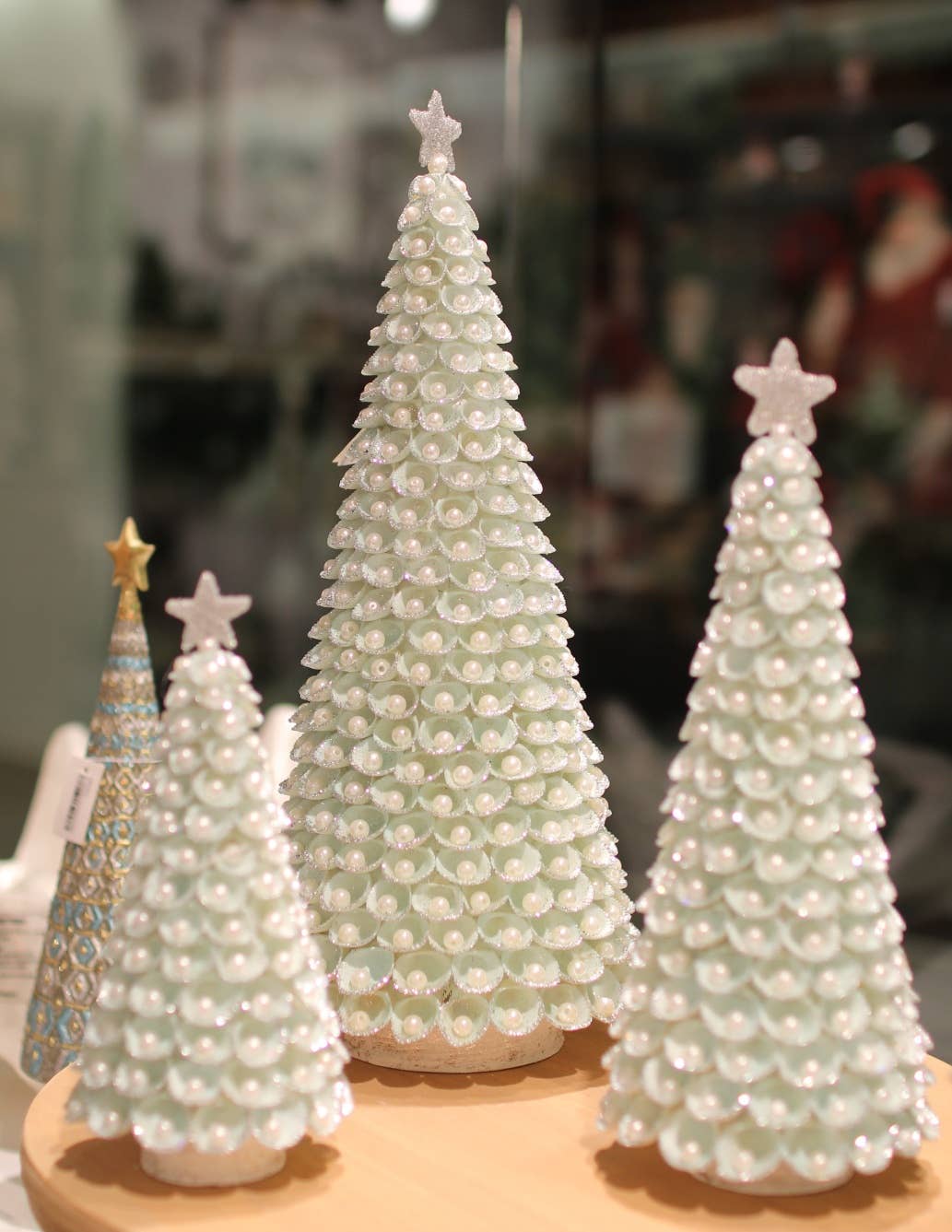 Dekorasyon Gifts  Decor - Clamrose Shell Cone Tree w/Pearls (Powder Blue)