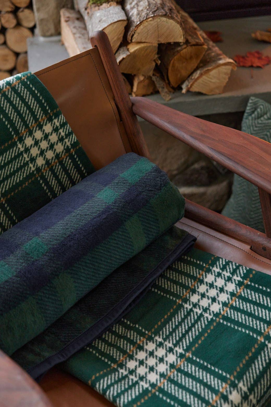 ChappyWrap Blanket - Cabin Plaid