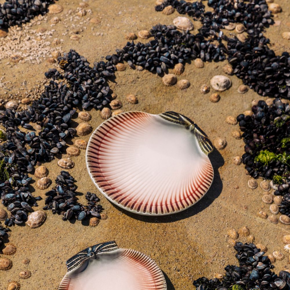 Bordallo Pinheiro Oysters & Scallops Dessert Plate (Sold Individually)