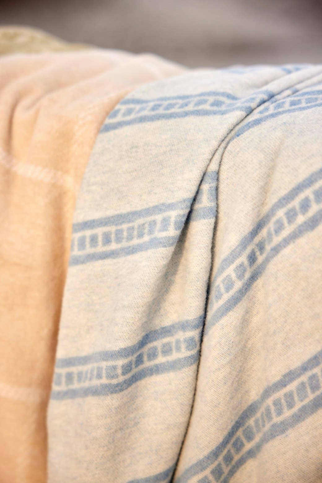 ChappyWrap - The Lightweight Blanket - Tile Stripe