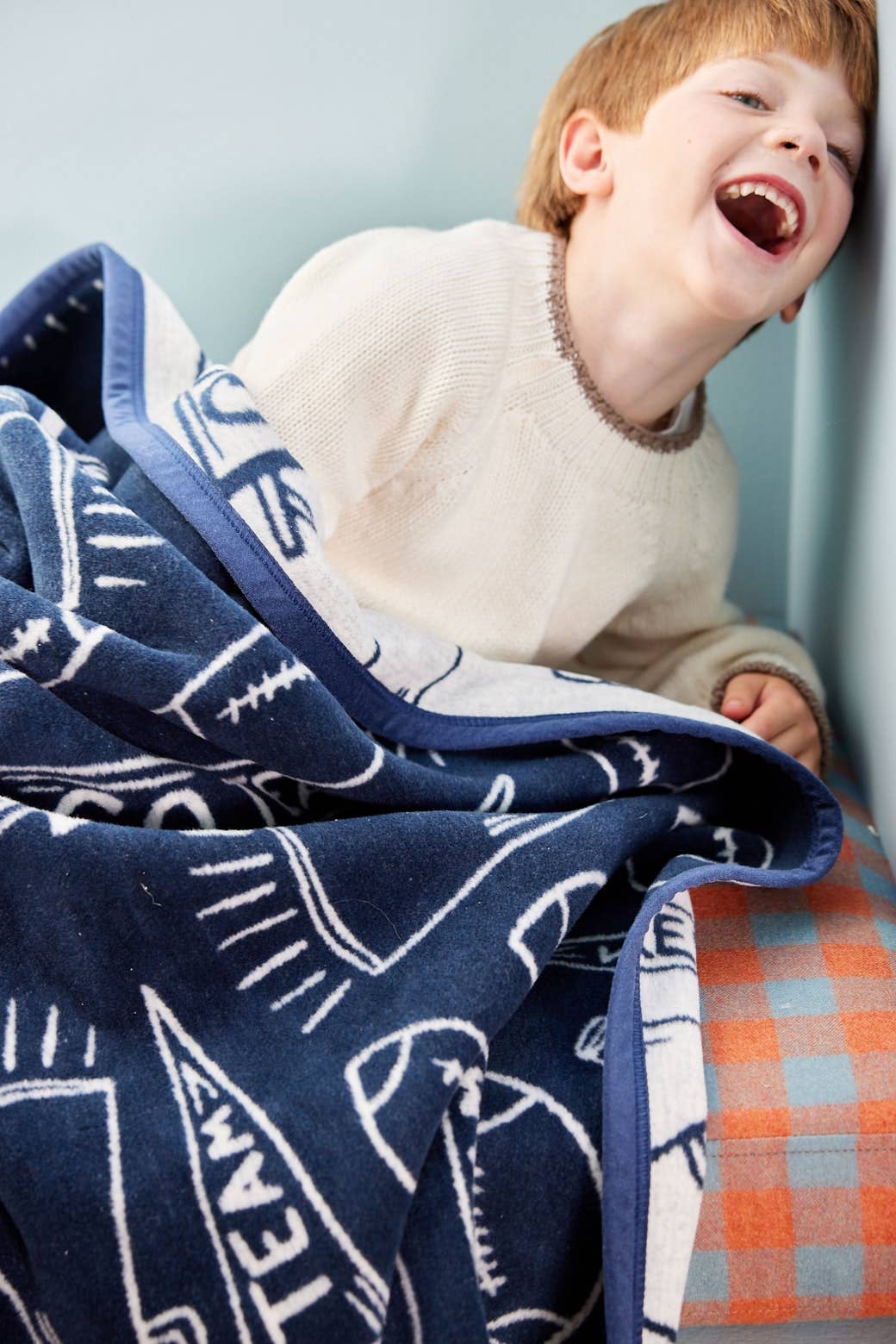 ChappyWrap - Varsity Midi Blanket