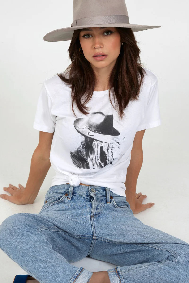 Cindy Press T-Shirt "On the Verge"