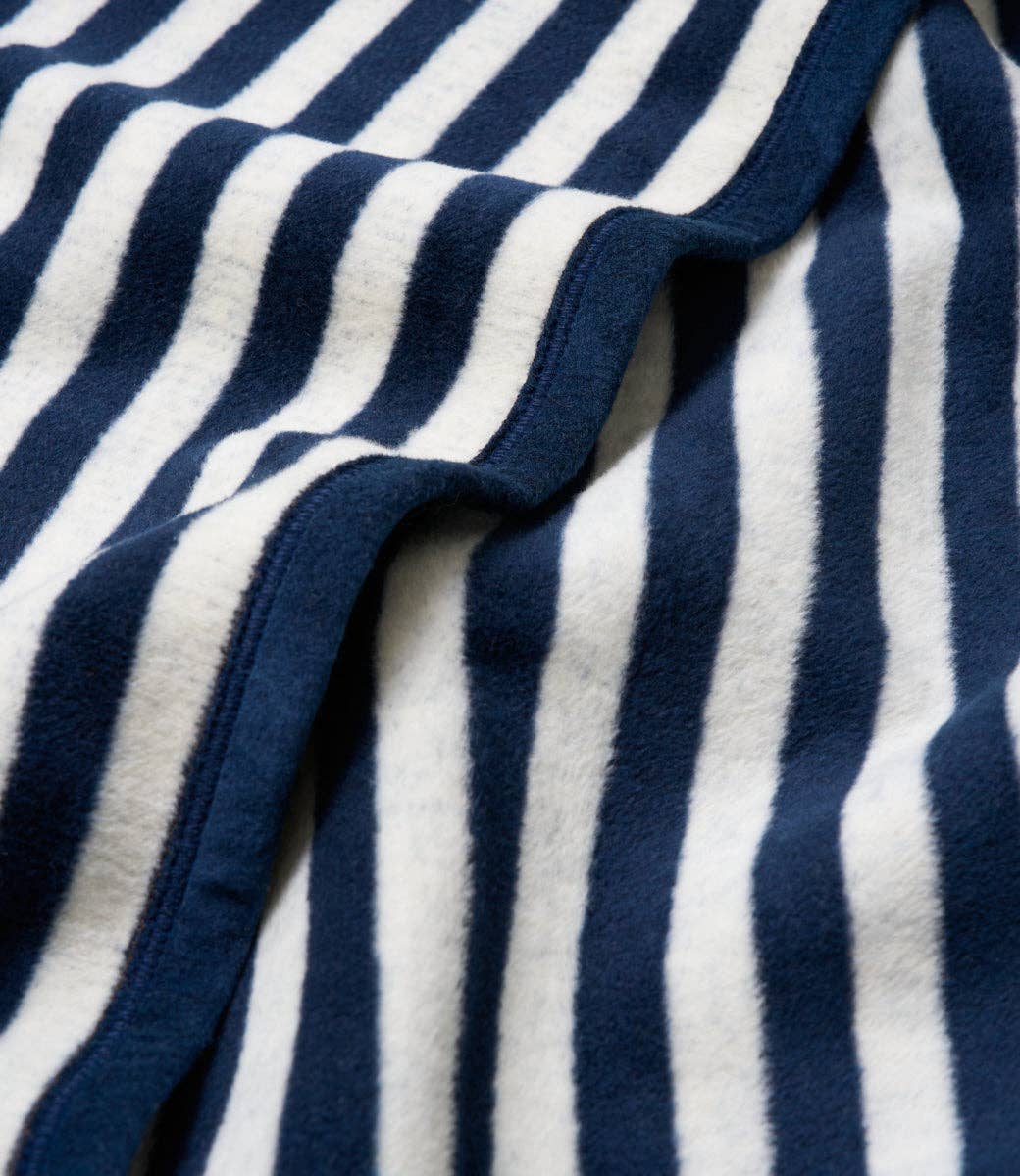 ChappyWrap - Sideline Stripe Navy Midi Blanket