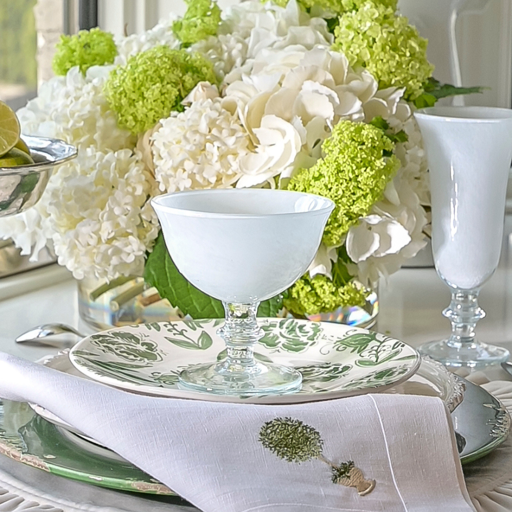 Arte Italica & Crown Linen Designs - Rialto Flute