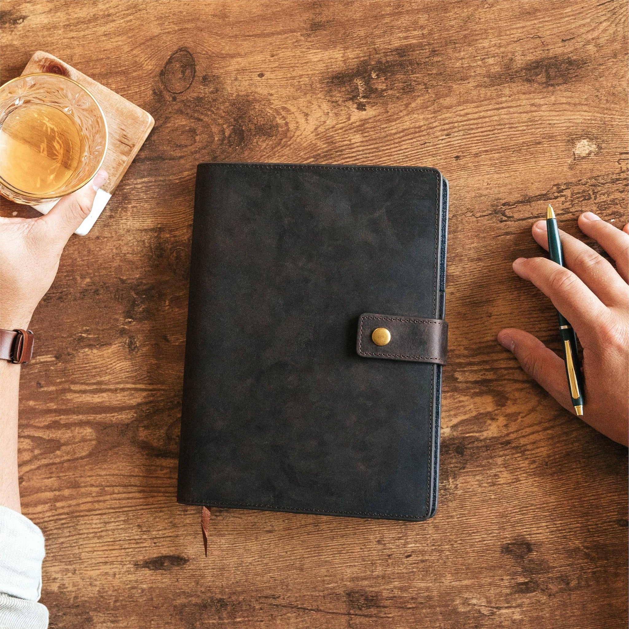 Case Elegance - Bucksaw Refillable Brown Leather Journal