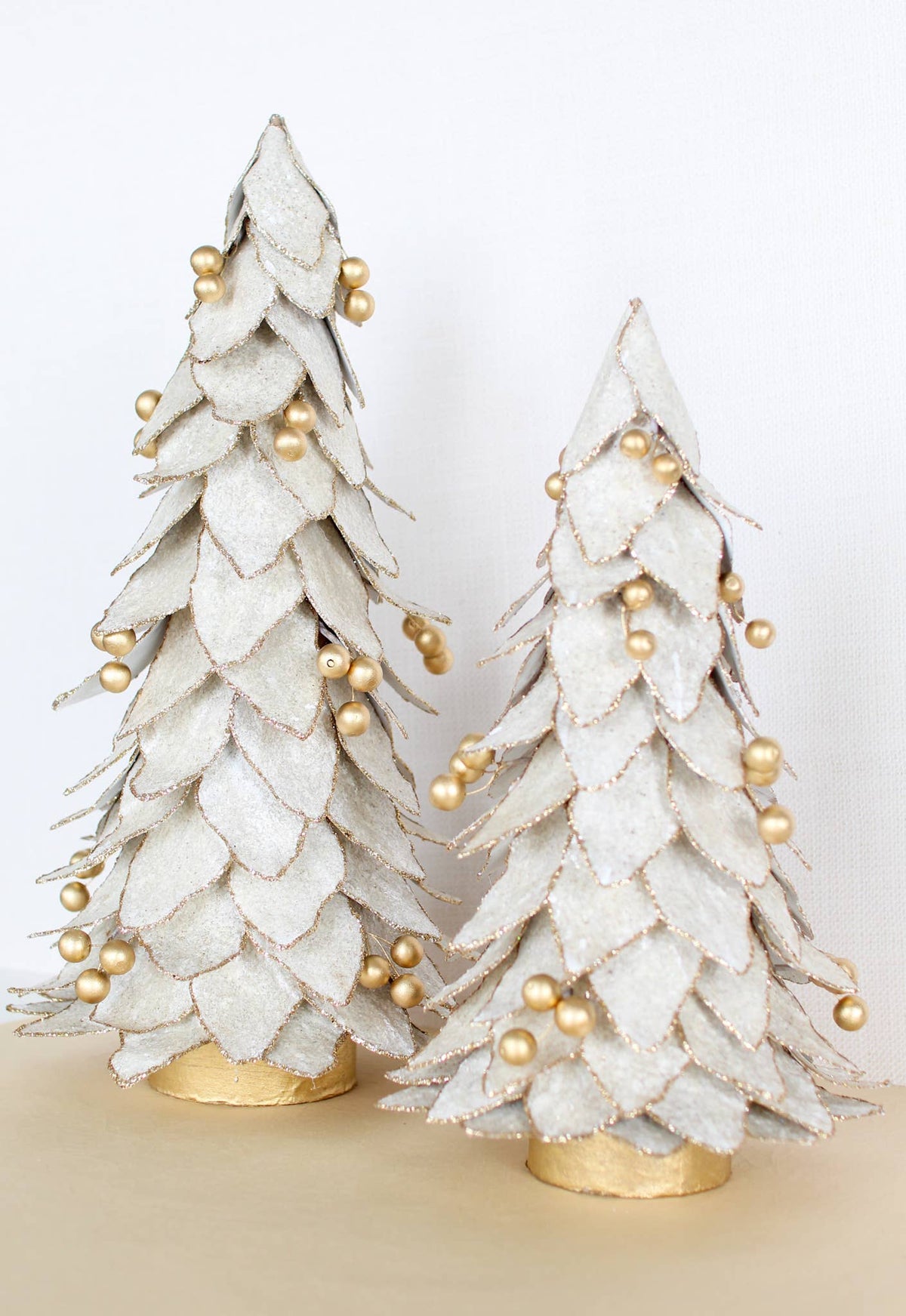 Dekorasyon Gifts  Decor - Flocked Kraft Leaf Tree w/Gold Beads (Ecru/Gold)