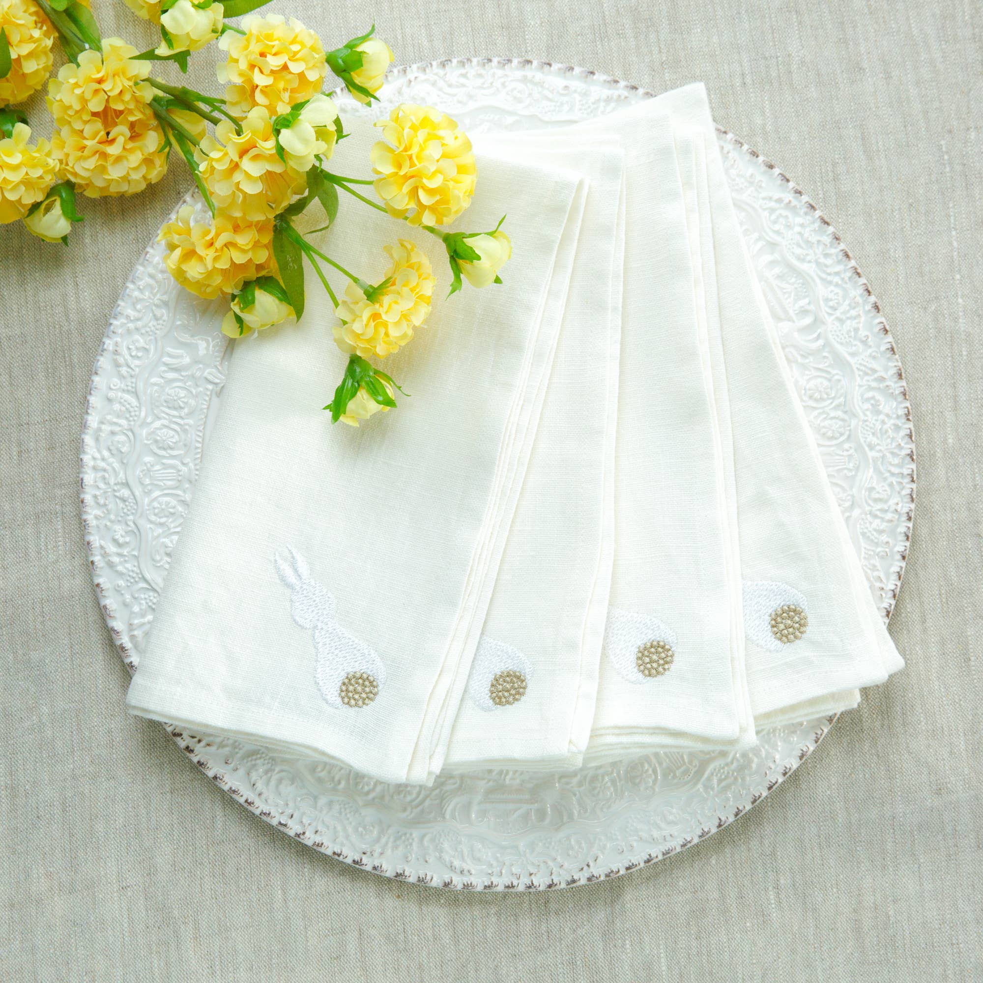 Arte Italica & Crown Linen Designs - S/4 Cotton Tail Bunny Washed Linen Napkin- Easter