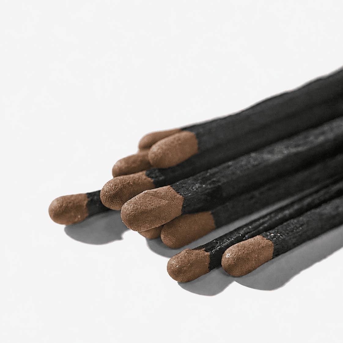 Tart By Taylor - Round Match Striker | Espresso Matches
