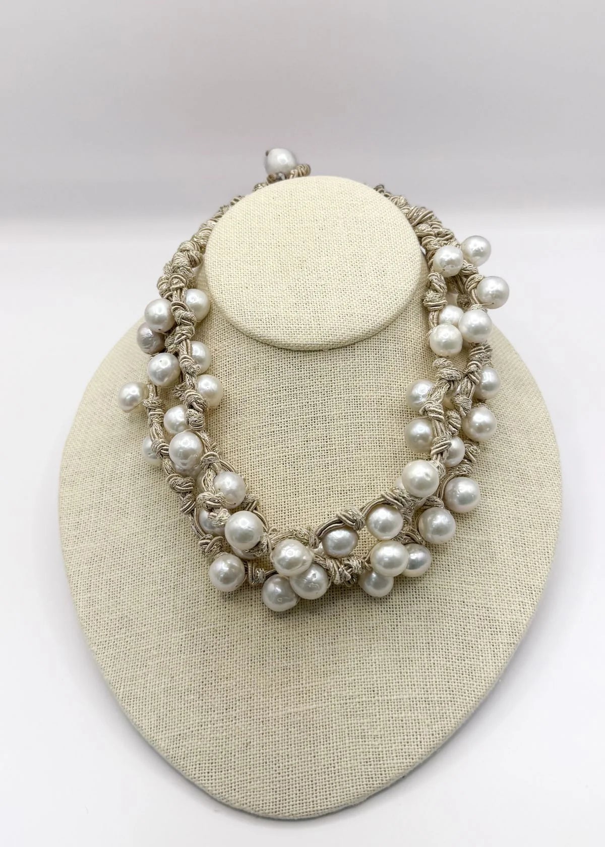 MELA Triple Pearl Necklace on Natural Rope