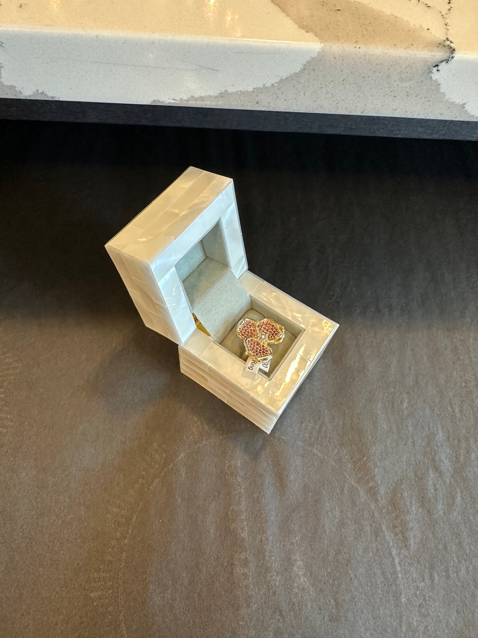 White Mother of Pearl Ring Box.