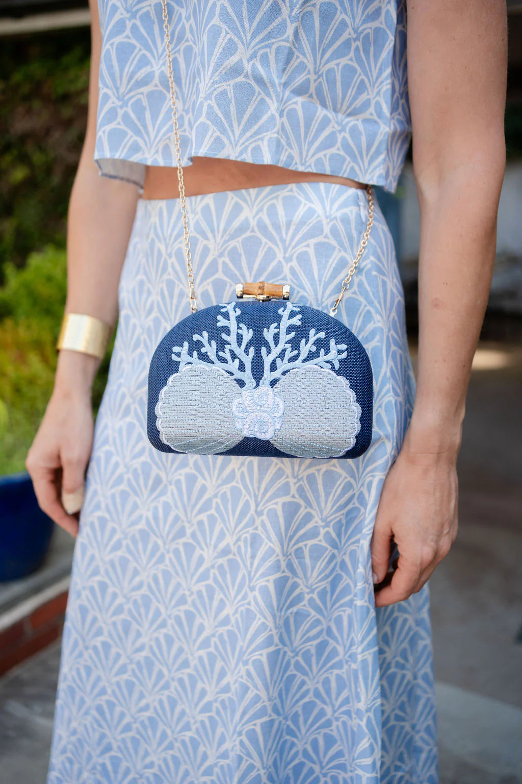 Coral & Shell Clutch (2 Colors)
