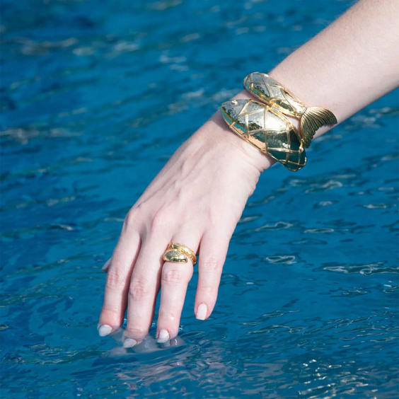 Capucine De Wulf Poisson Hinged Bangle - S/M - Gold