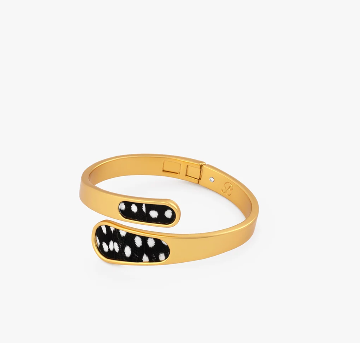 Brackish Victoria Bezel Hinge Cuff