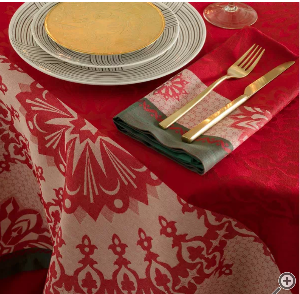 Le Jacquard Francais Lumiere D'Etolies Red Napkin S/4