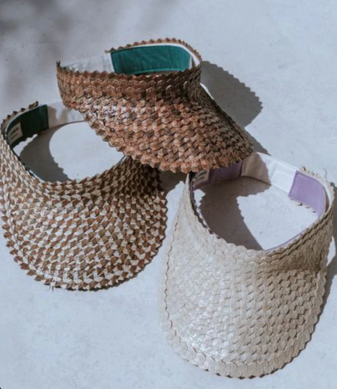 Straw sun visor