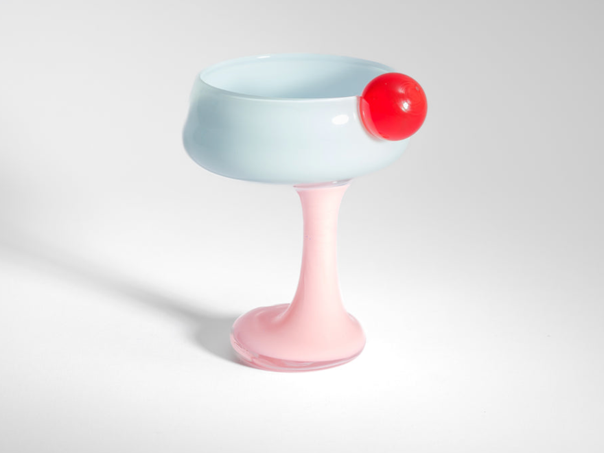 The Signature Glass With a Twist