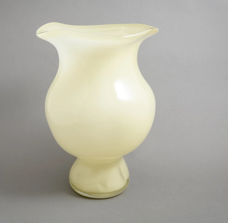 The Vase Mega