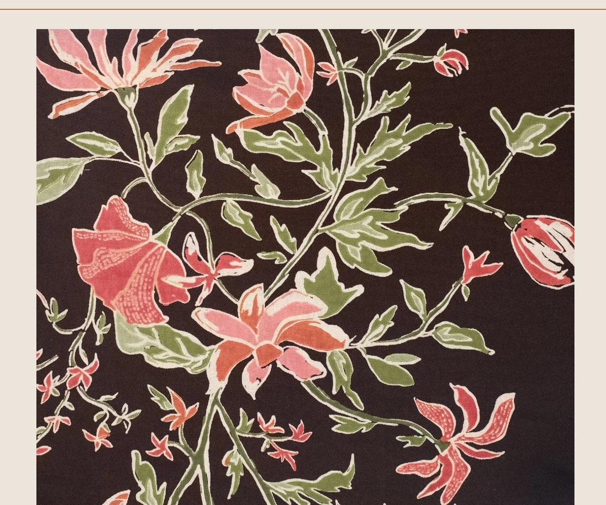 Camille Tablecloth 72x127
