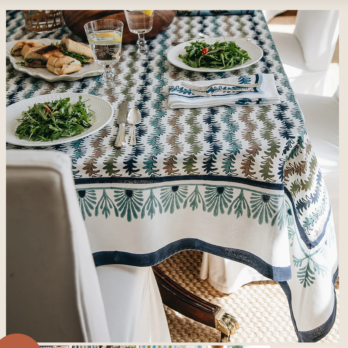 Leyla Tablecloth 72x127