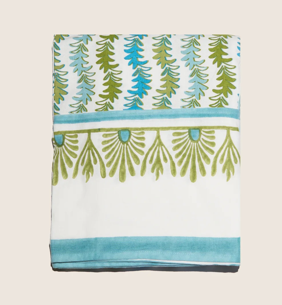Leyla Tablecloth 72x127