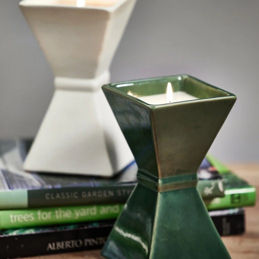 Trapezoid Earthernware Candle/ Sandalwood Leaf & Tobacco