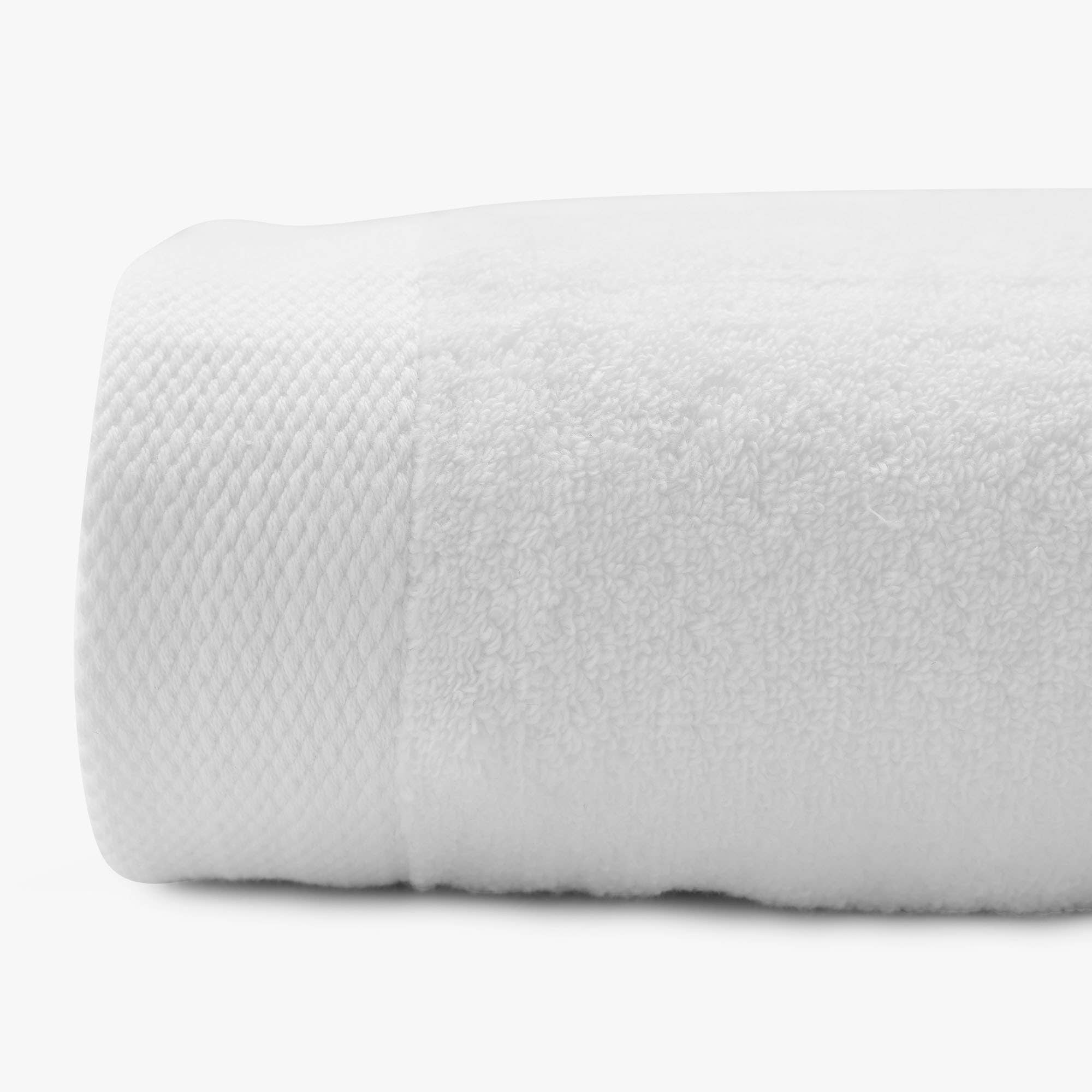 The Pillow Bar - Custom Embroidered 3pc Bath Towel Set
