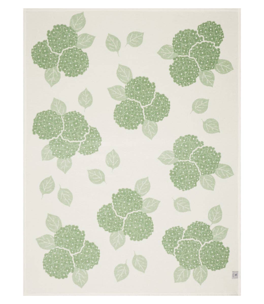 ChappyWrap - Hydrangeas Sage Blanket