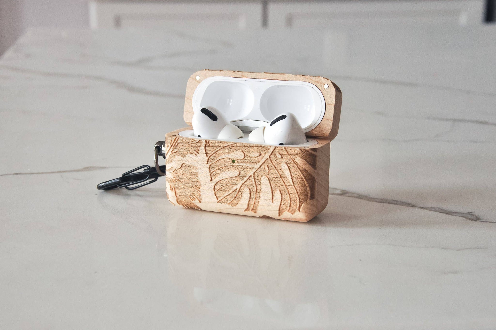 Lucca - Wood Airpod Pro Case