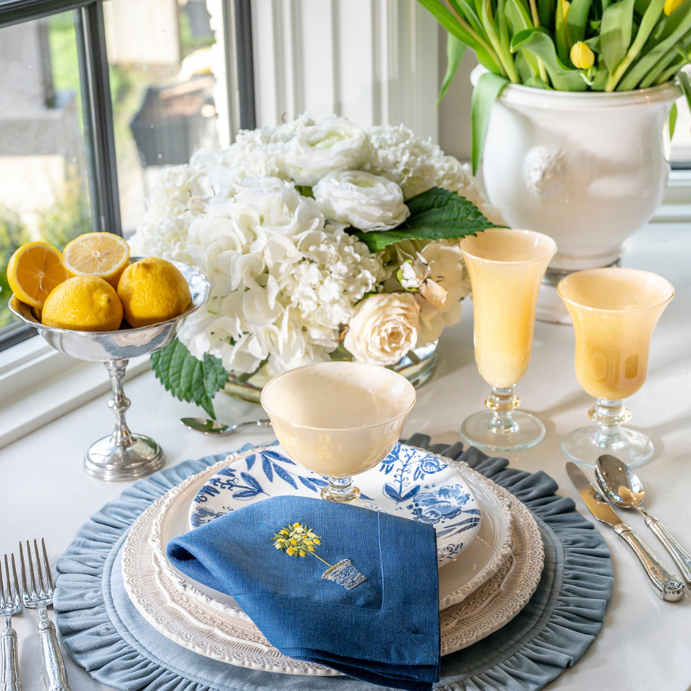 Arte Italica & Crown Linen Designs - Rialto Flute