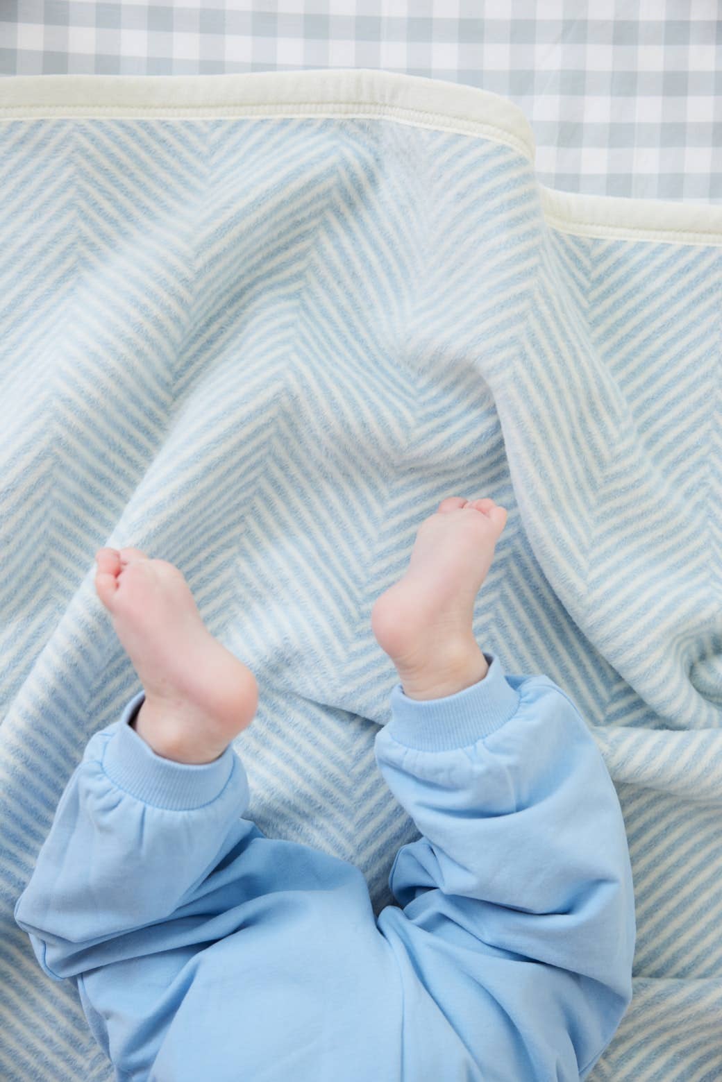 ChappyWrap - Harborview Herringbone Sky Mini Blanket