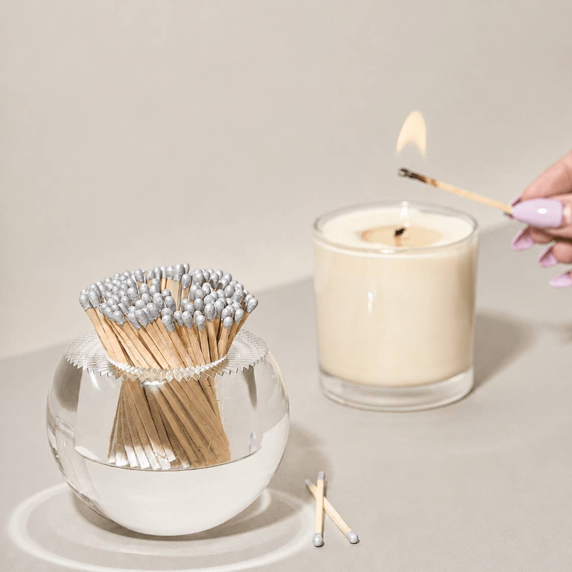 Tart By Taylor - Round Match Striker | Silver Matches