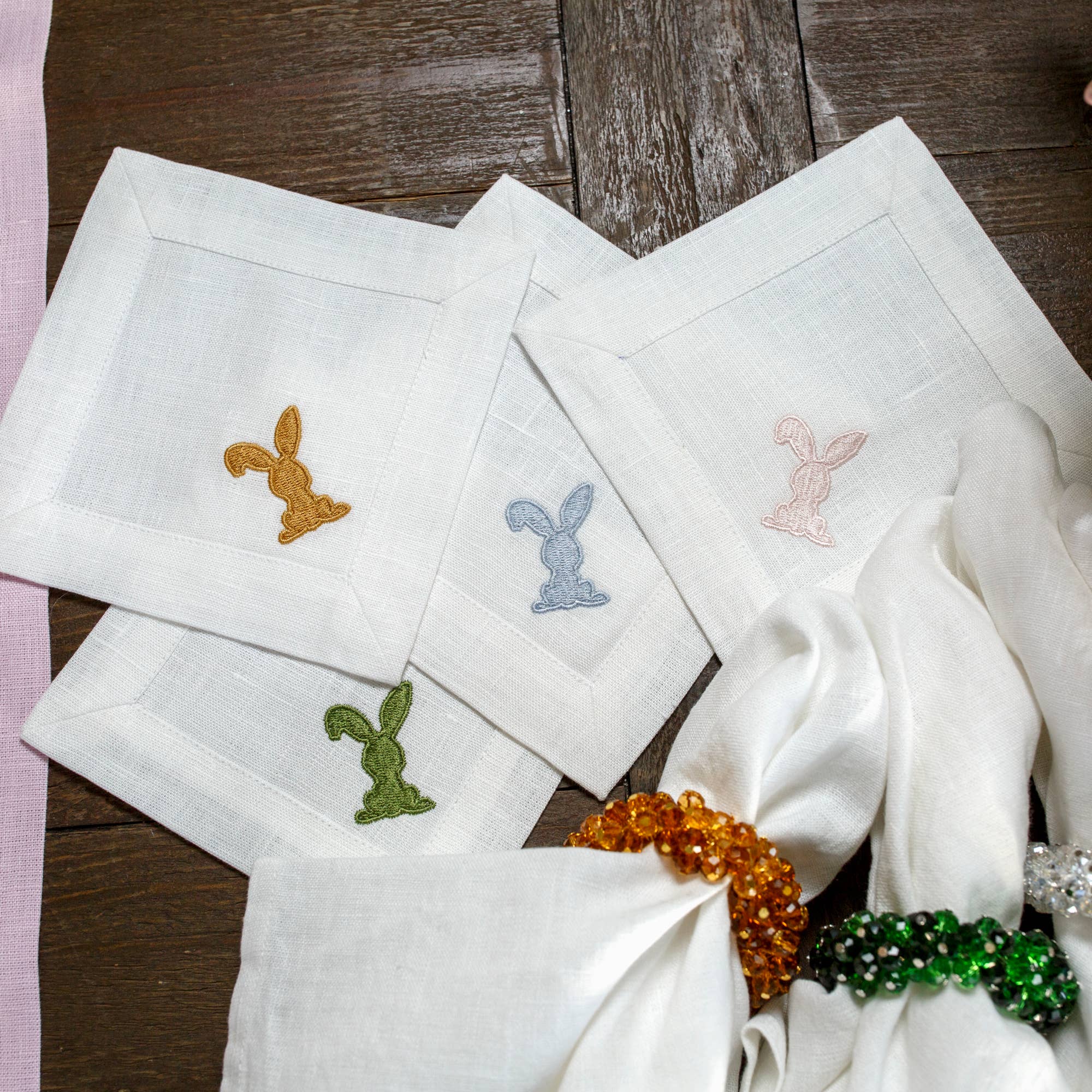 Arte Italica & Crown Linen Designs - Floppy Eared Bunny Cocktail Napkin Set (4) - Easter