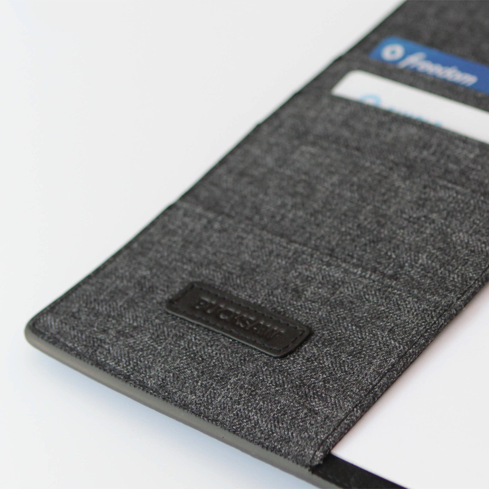 Case Elegance - Bucksaw Refillable Black Leather Journal