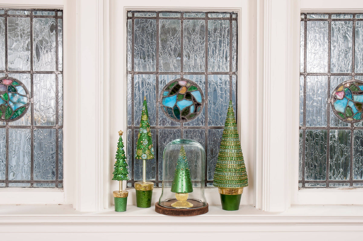 Dekorasyon Gifts  Decor - Plain Scalloped Topiary Tree w/Star (Evergreen)