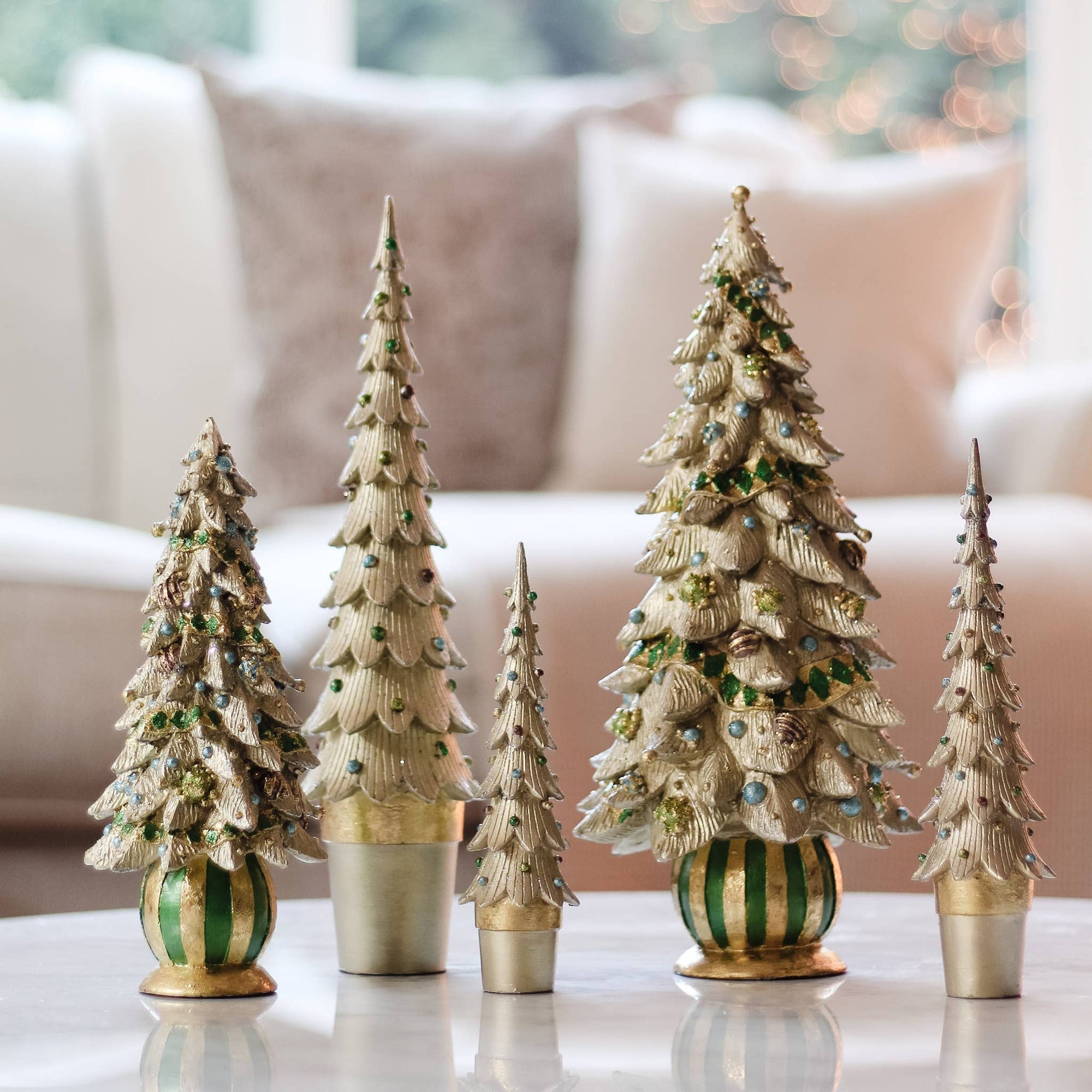 Merry Traditions Cone Tree (Mystik Champagne)