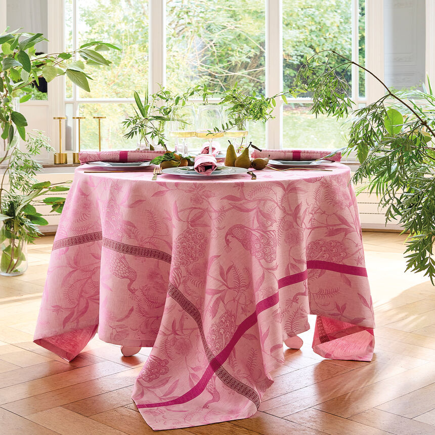 Le Jacquard Francais Tablecloth À L'orangerie Pink (69" x 69")